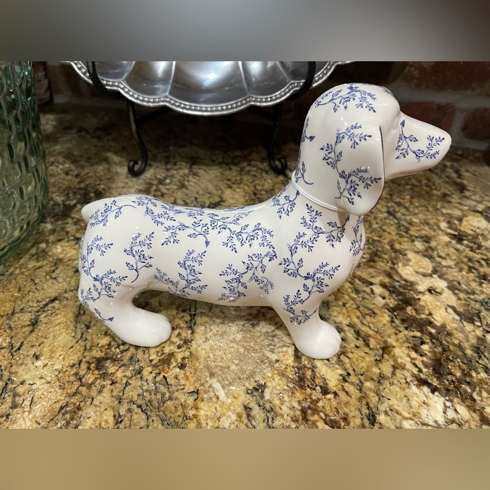 Selena Surrey Blue and White floral Ceramic Dachshund Figurine - Brand new - Picture 11 of 12